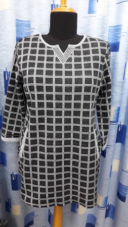 Туники трикотажные с 50 по 60 размер.