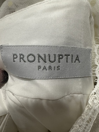 wedding dress Lot 22 pieces brand new with tag. take all