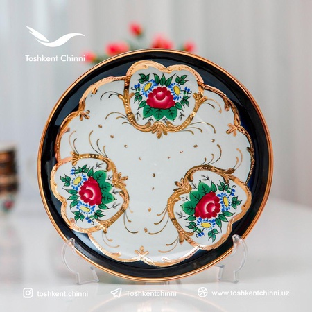 Фарфоровые изделия