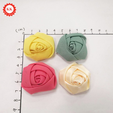 Kumaşlar, aksesuarlar, ev tekstili