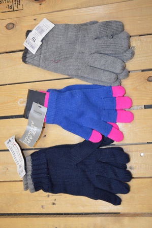 Terranova + TATI kış aksesuarları (şapkalar, eşarplar, eldivenler) - yetişkinler ve çocuklar için