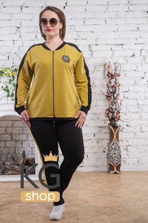 Спортивный костюм