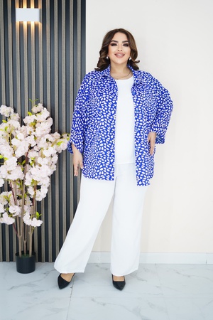 Костюм-тройка