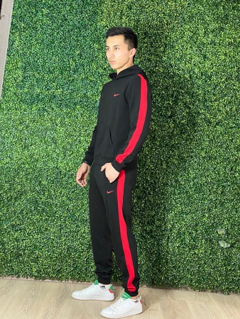 Nike спортивный костюм