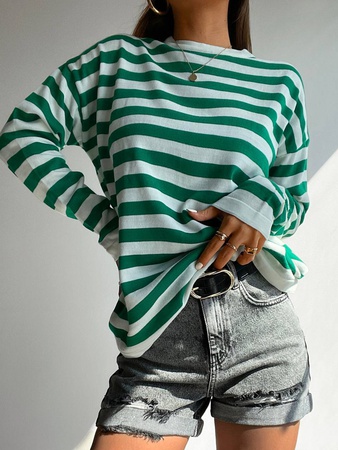 Женский свитер. Размер единый