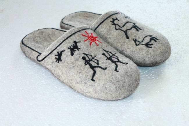 Тапочки Наскальные