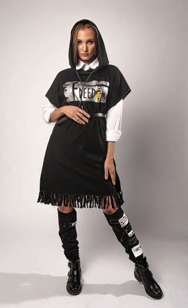 220-8007 Платье Черная пресса