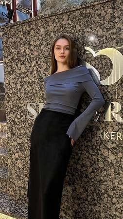 Лонгслив женский нарядный