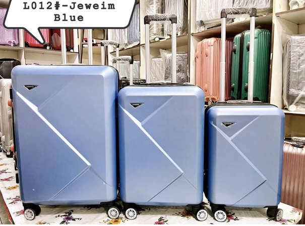 Дорожная сумка л 012