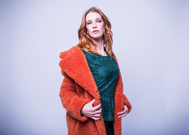 Doğal koyun yününden kürk manto