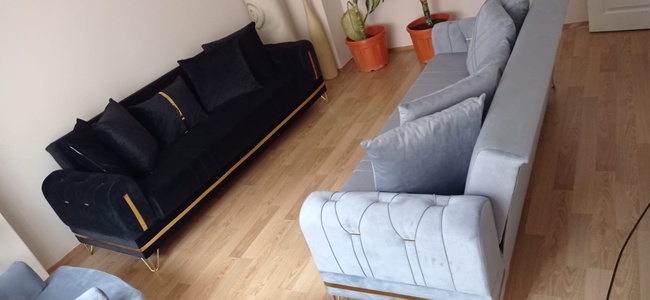Lora sofa set