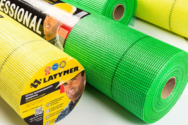 Fiberglass mesh Latymer (PROFESSIONAL / STANDARD / ECONOMIC)