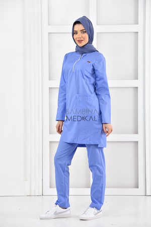 Müslüman tıbbi kadın takım elbise