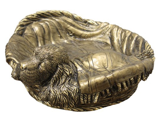 Статуэтка Спаниель в корзине