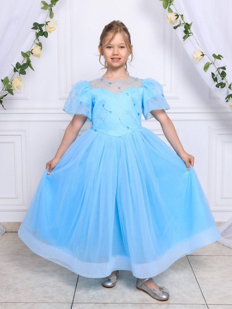 Нарядное платье с фонариком