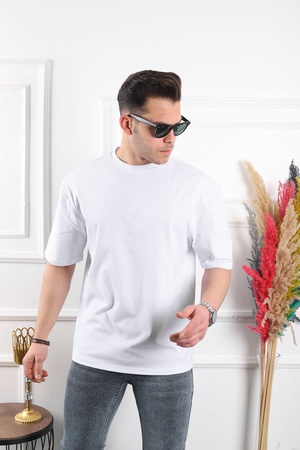 Мужская футболка оверсайз