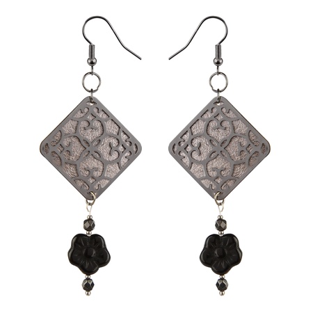 W-123M кожаная серьга