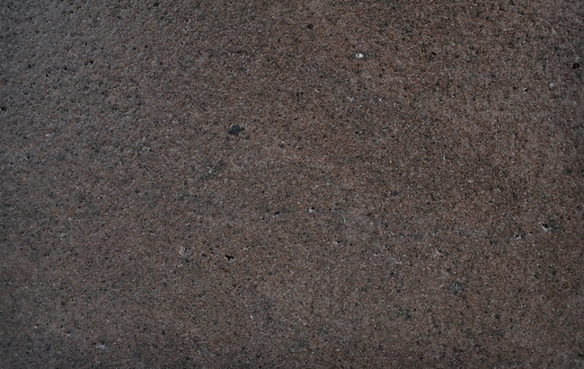 Красный андезит