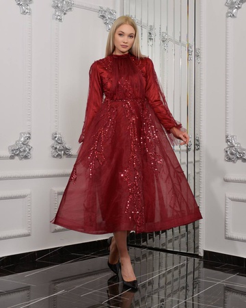 Вечерние платья