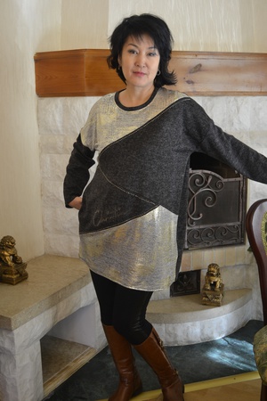 Üreticiden triko tunikler ve elbiseler (tümü stokta)