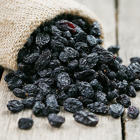 Изюм черный кишмиш (высший сорт)
