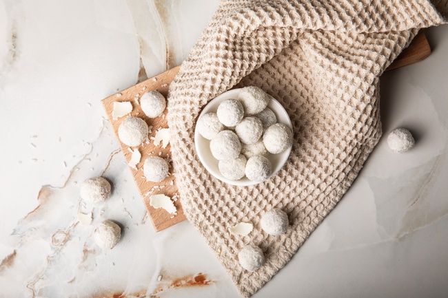 Фундук в белом шоколаде