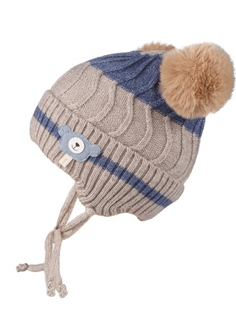 Bebekler için bağcıklı kışlık şapka