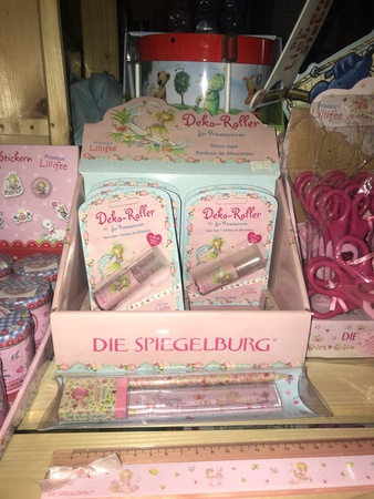 Канцелярия в асортименте