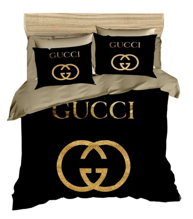 Постельное белье, полотенца, скатерти, наматрасники, чехлы на диваны и стулья, коврики для ванных комнат.