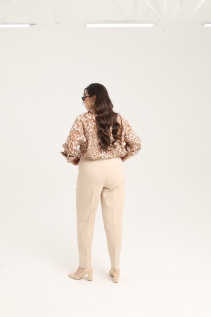 Классические брюки больших размеров