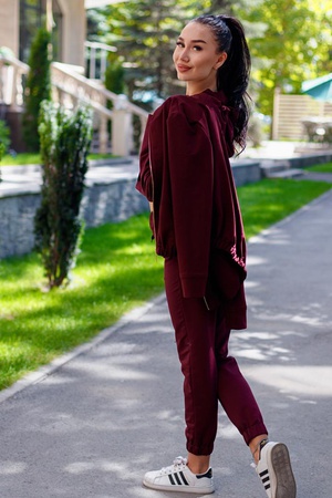 Женская одежда