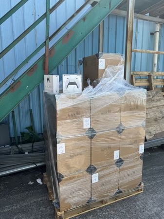 PS/XBOX/NS Gaming Consoles and Controller