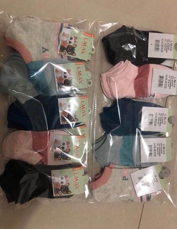 Bieten Sie Herren- und Kindersocken im Großhandel an