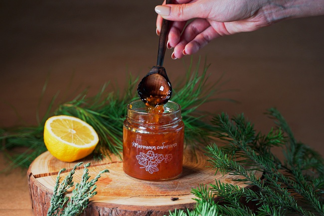 Şeker şuruplu Cloudberries / DARY-YUGRY-KHMAO / 200 gr