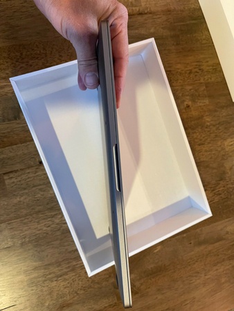 Apple MacBook Pro 13in (256GB SSD M1, 8GB) Dizüstü Bilgisayar Uzay Grisi