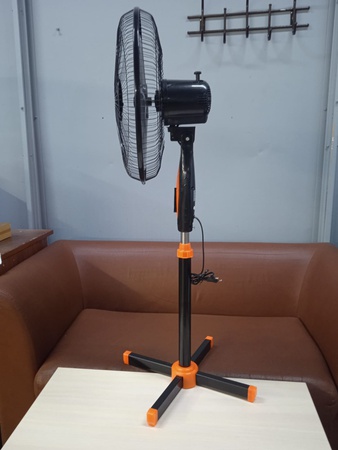 Напольный вентилятор