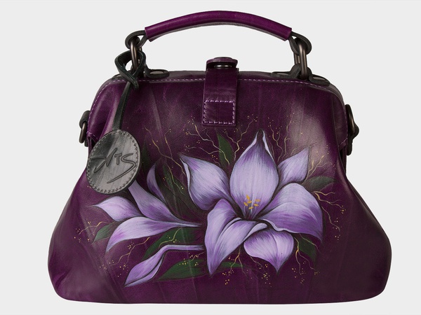 Сумка женская "Лилия на фиолетовом"