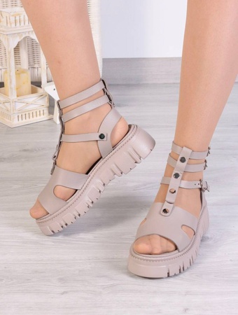 Kadın deri sandalet