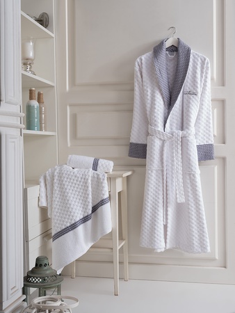 Maxhomen Manhattan Men's Turkish Cotton White Bathrobe Personal Set