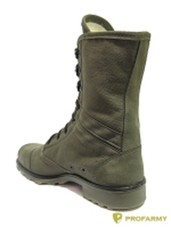 KENYAN yüksek bilekte bot