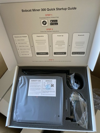 NEW Bobcat Miner 300 Helium Hotspot For HNT