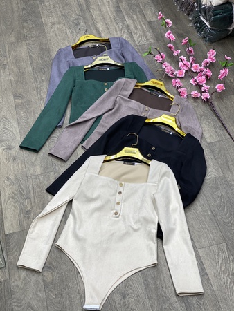 Bodysuit of excellent quality (with a lock and with a button) all colors