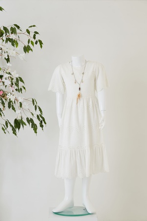 Кружевное платье для девочек