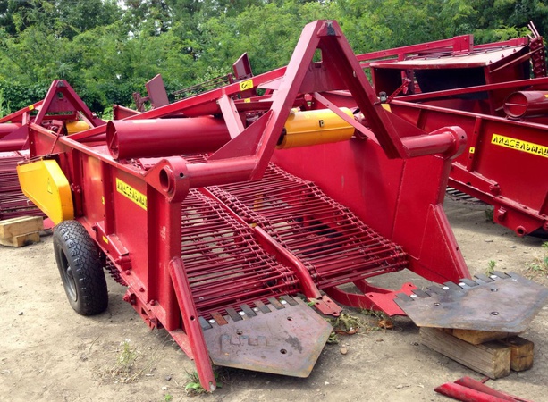 Çift sıralı patates ekme makinesi KTN-2B