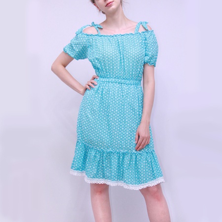 крестьянка дырочки