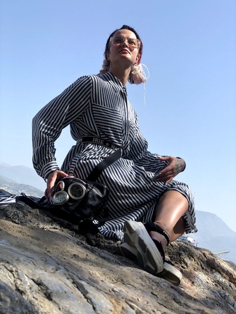 V_hayra markalı sırt çantası