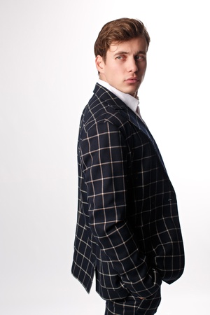 Костюм двубортный