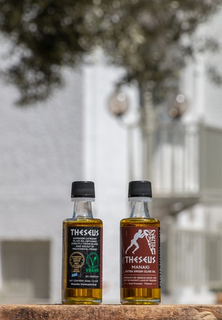 МАНАКИ - THESEUS Органическое оливковое масло Extra Virgin 500 мл