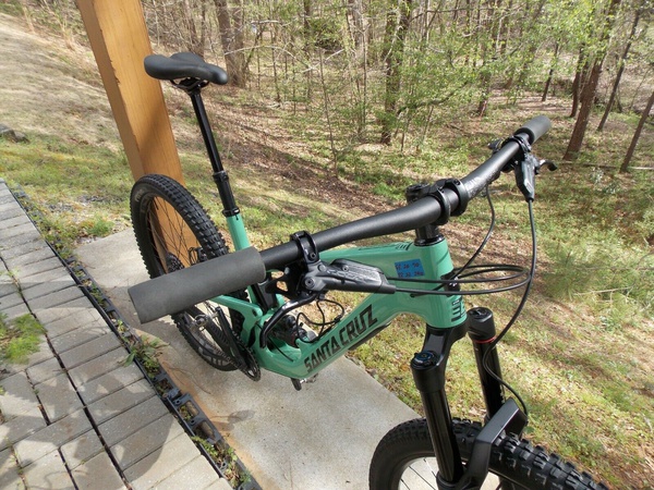2021 XL Santa Cruz Megatower C Tam Süspansiyonlu Dağ Bisikleti.