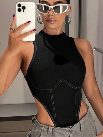 Женская одежда